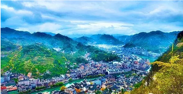 鎮(zhèn)遠(yuǎn)